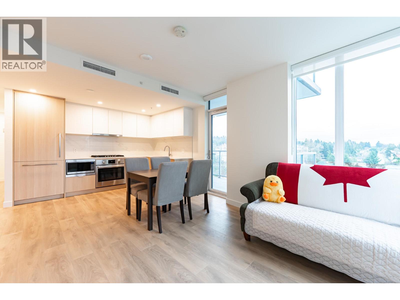 1204 318 ALDERSON AVENUE, Coquitlam, British Columbia