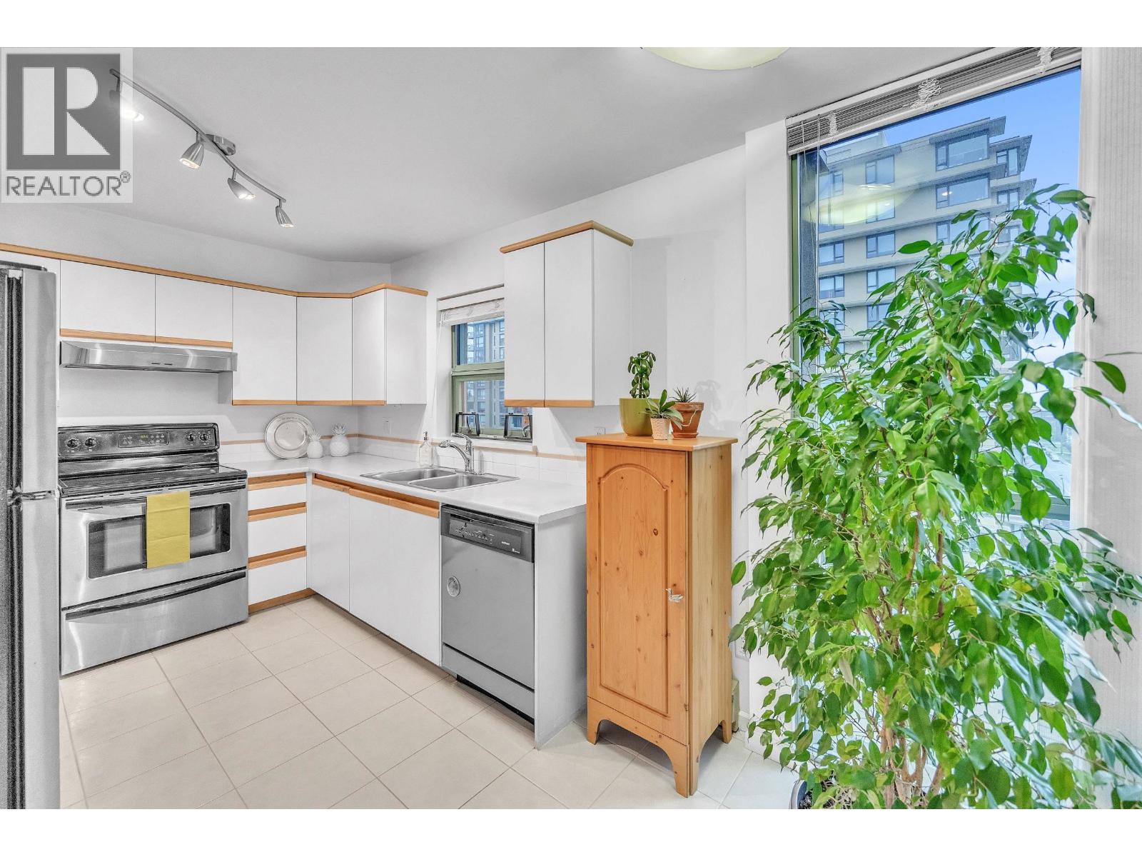 1140 7288 Acorn Avenue, Burnaby, British Columbia  V5E 4H6 - Photo 12 - R3073948