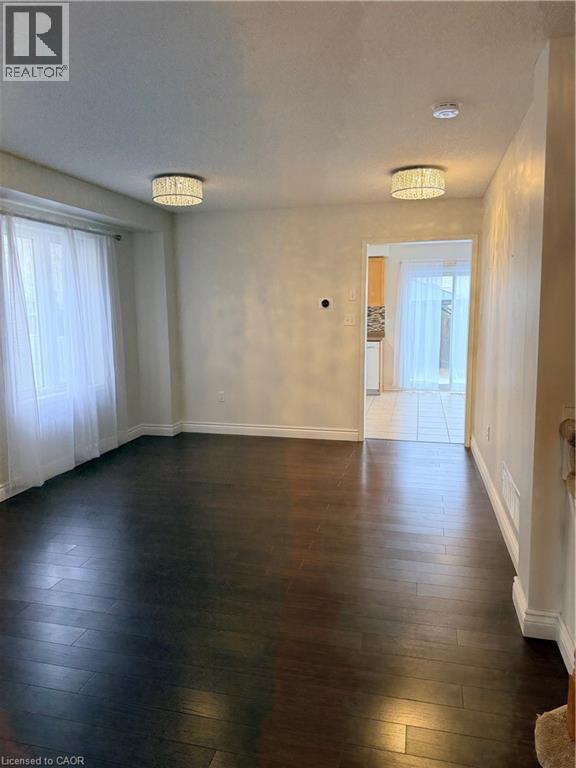 231 Sherwood Road, Milton, Ontario  L9T 7C1 - Photo 7 - 40792980