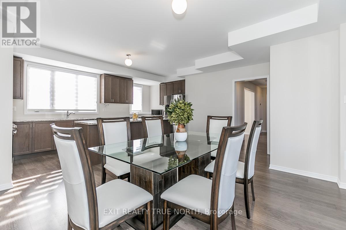 47 Marina Village Drive, Georgian Bay, Ontario  L0K 1S0 - Photo 12 - X12459469