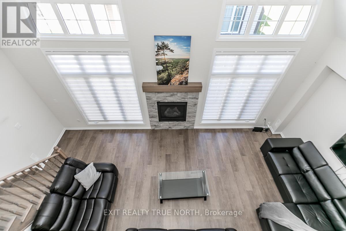 47 Marina Village Drive, Georgian Bay, Ontario  L0K 1S0 - Photo 25 - X12459469