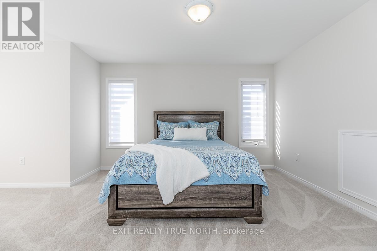 47 Marina Village Drive, Georgian Bay, Ontario  L0K 1S0 - Photo 29 - X12459469