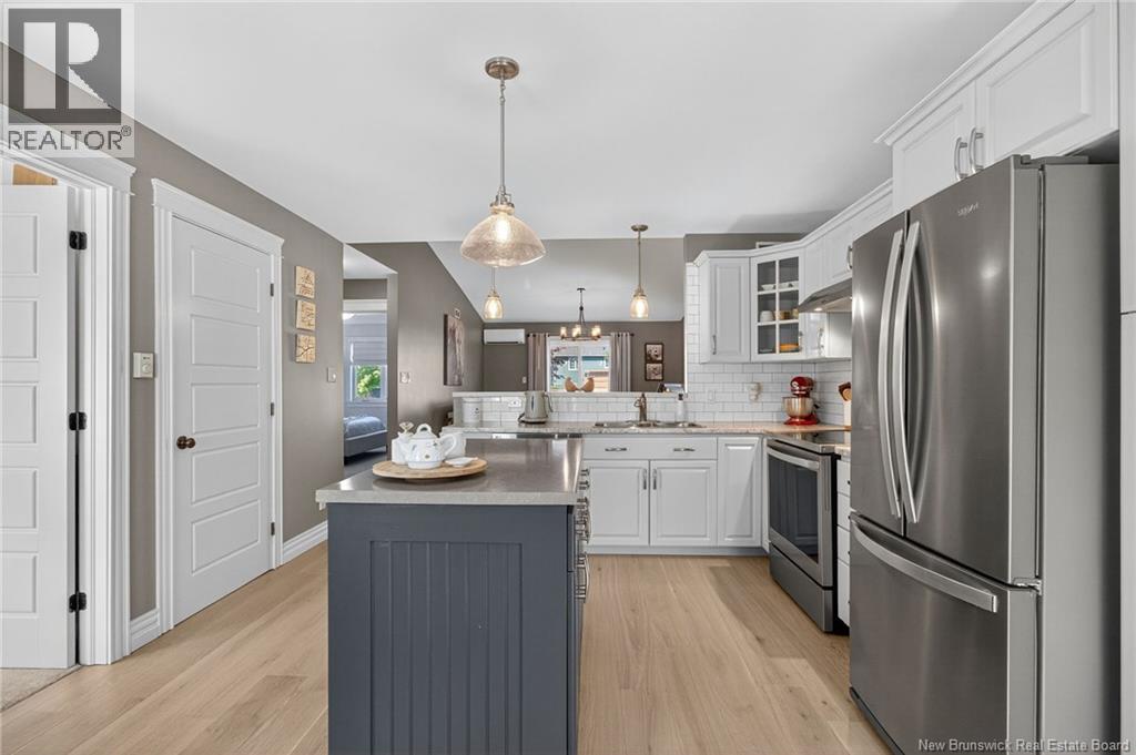 56 Golden Street, Moncton, New Brunswick E1G 5T4 - Photo 4 - NB126131