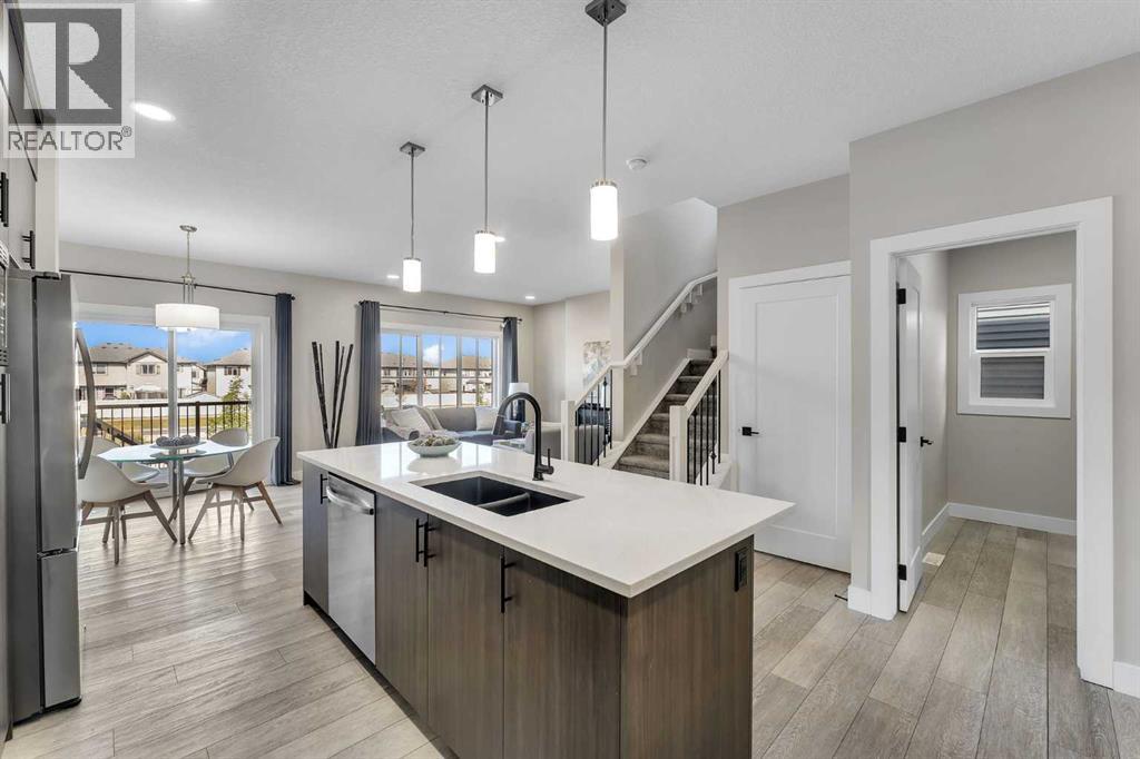 1209 Chinook Gate Bay Sw, Airdrie, Alberta T4B 5J2 - Photo 11 - A2256671