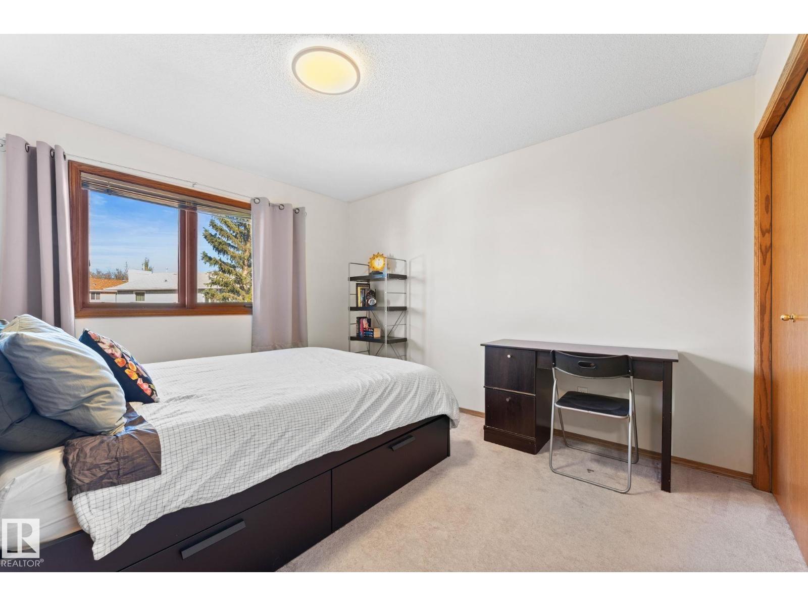 6018 156 Av Nw, Edmonton, Alberta  T5Y 2M8 - Photo 16 - E4462208