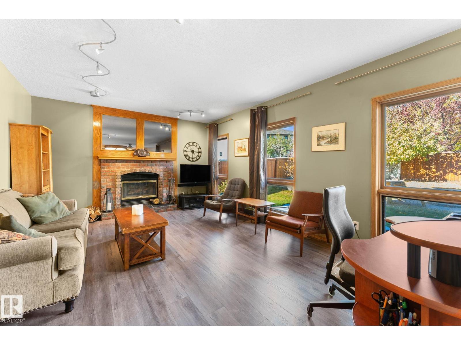 6018 156 Av Nw, Edmonton, Alberta  T5Y 2M8 - Photo 11 - E4462208