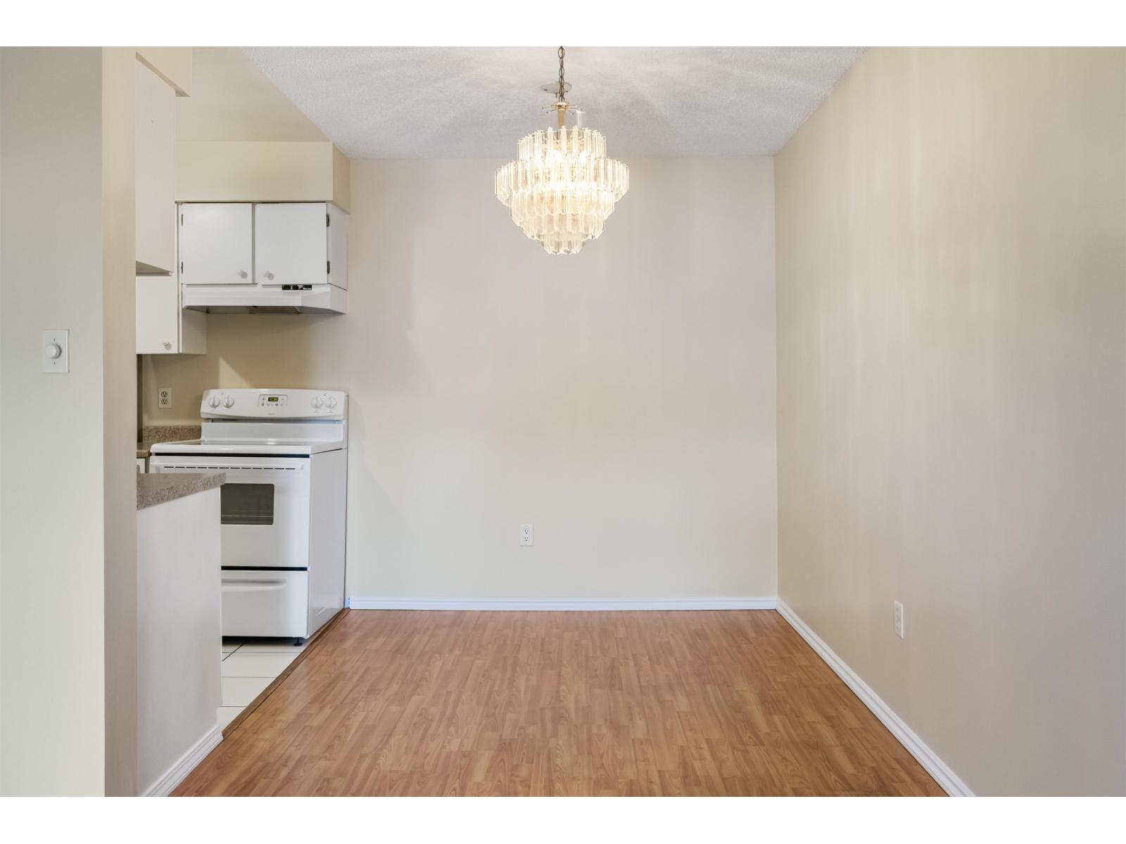 209 15268 100 Avenue, Surrey, British Columbia  V3R 7V1 - Photo 18 - R3053436