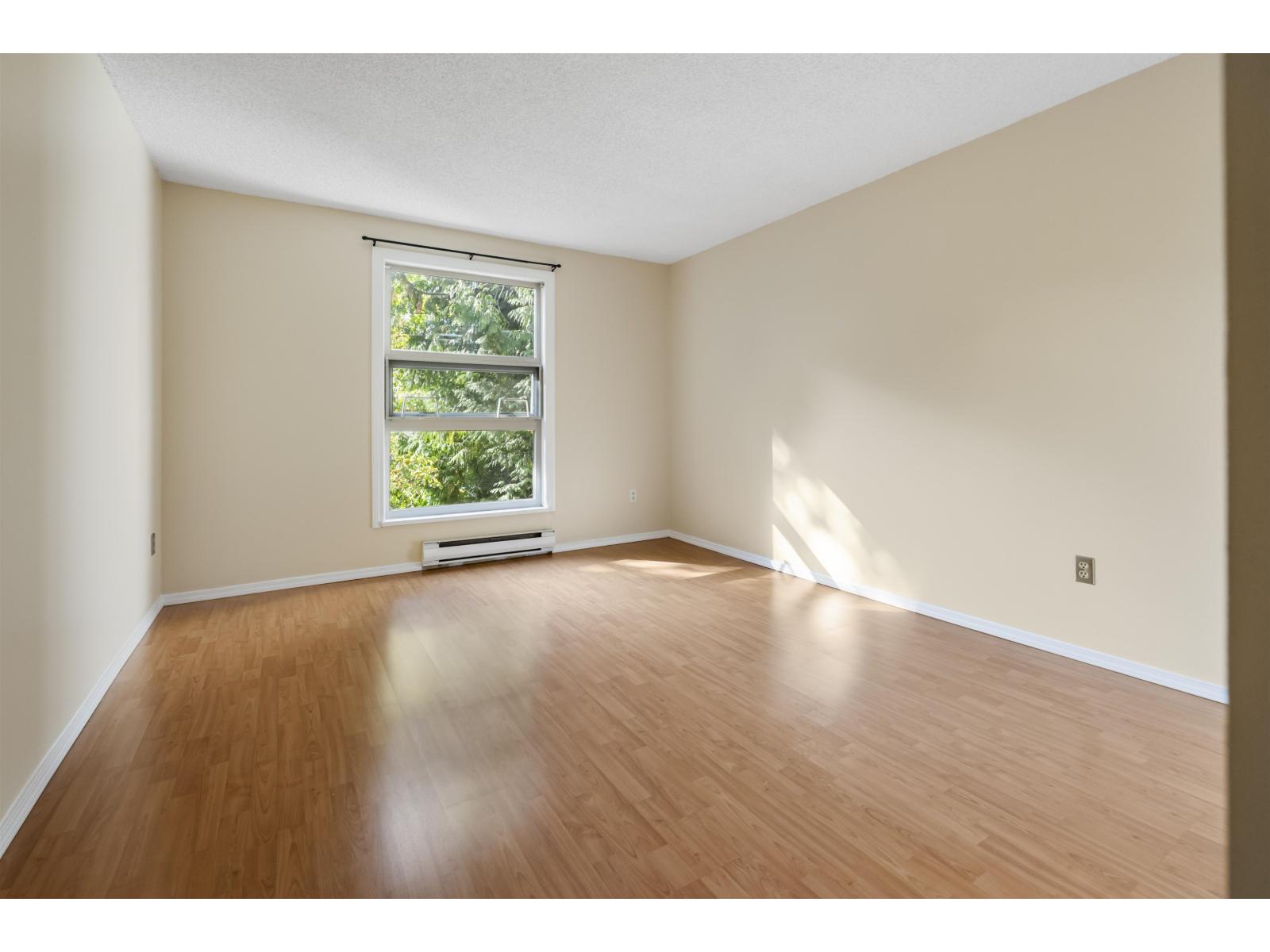 209 15268 100 Avenue, Surrey, British Columbia  V3R 7V1 - Photo 7 - R3053436