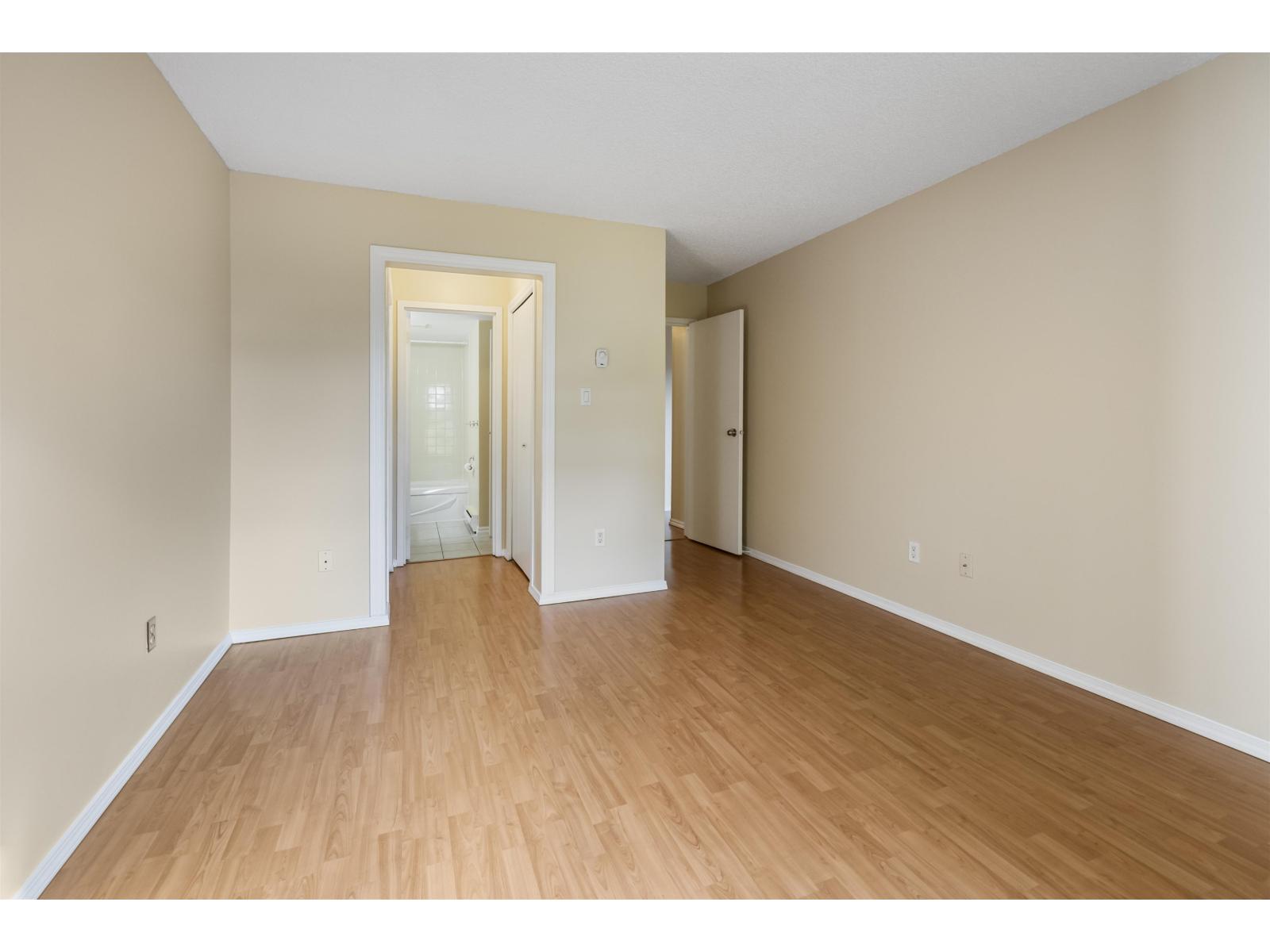 209 15268 100 Avenue, Surrey, British Columbia  V3R 7V1 - Photo 9 - R3053436