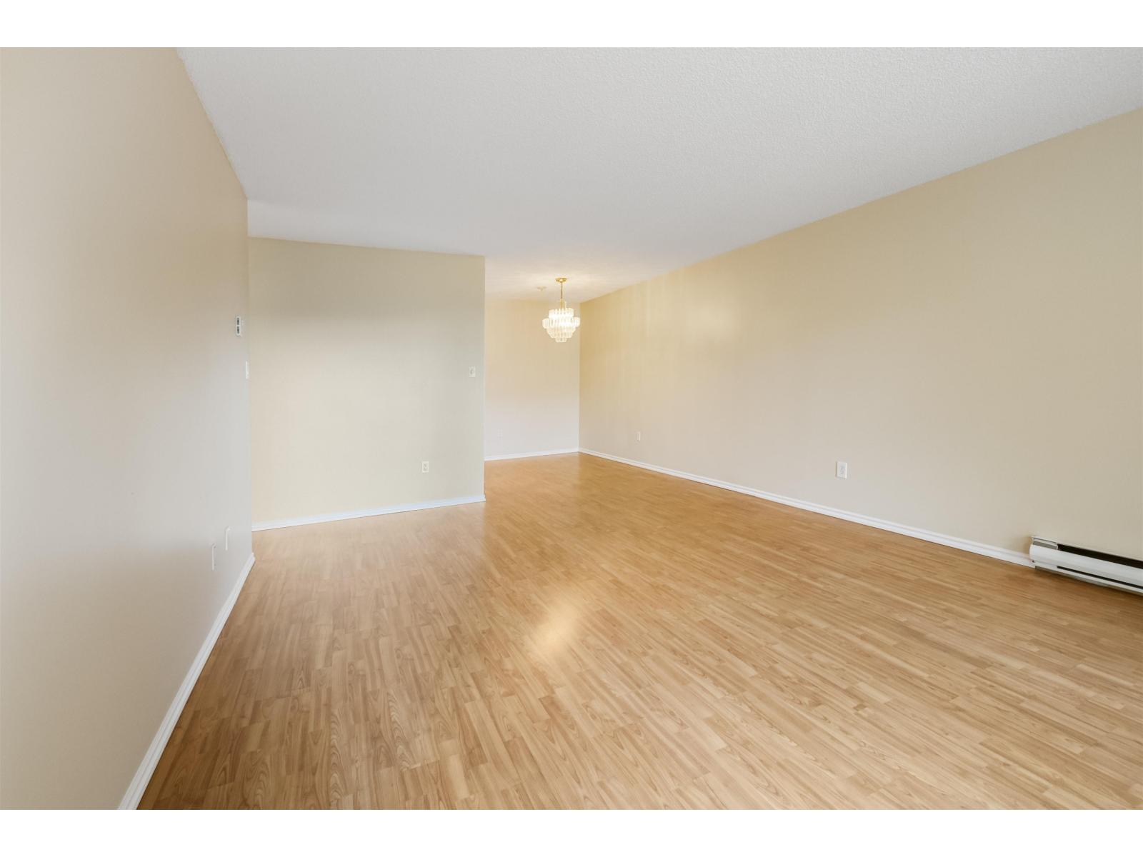 209 15268 100 Avenue, Surrey, British Columbia  V3R 7V1 - Photo 15 - R3053436