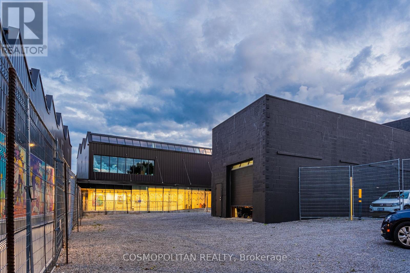 5936 Main Street, Niagara Falls, Ontario  L2G 5Z8 - Photo 8 - X12589412