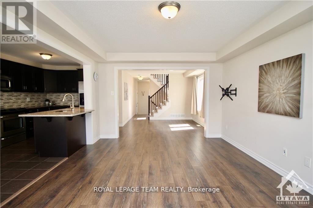 507 Foxlight Circle, Ottawa, Ontario  K2R 1G9 - Photo 10 - X12551118