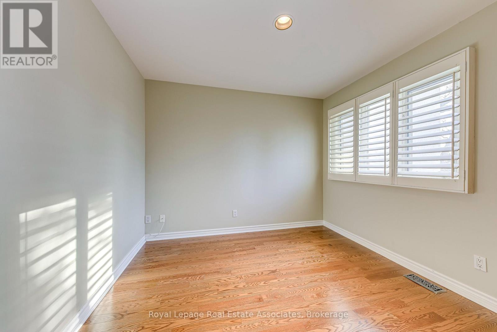 123 Melrose Avenue, Toronto, Ontario  M5M 1Y8 - Photo 34 - C12634856