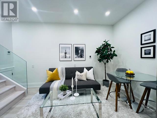 Lower - 217 Euclid Avenue, Toronto, Ontario  M6J 2K1 - Photo 3 - C12634870