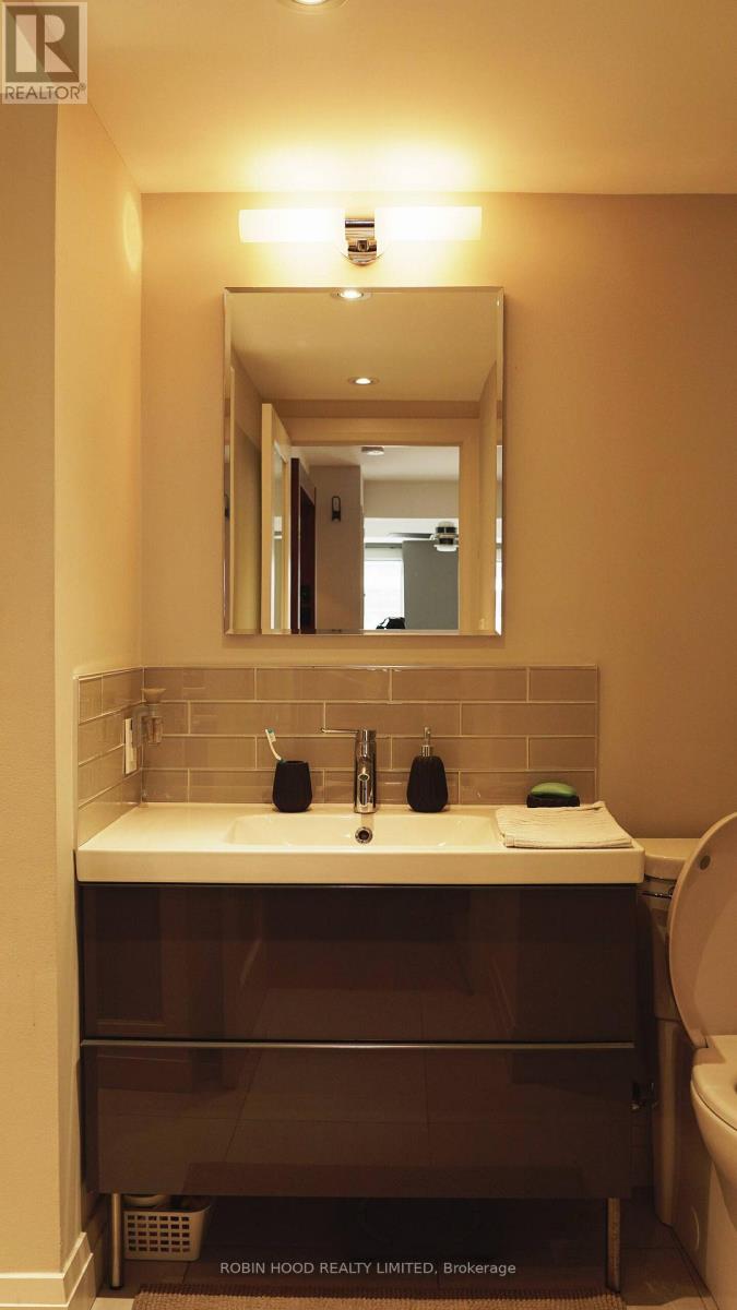 251 - 139 Merton Street, Toronto, Ontario  M4S 3G7 - Photo 9 - C12634876