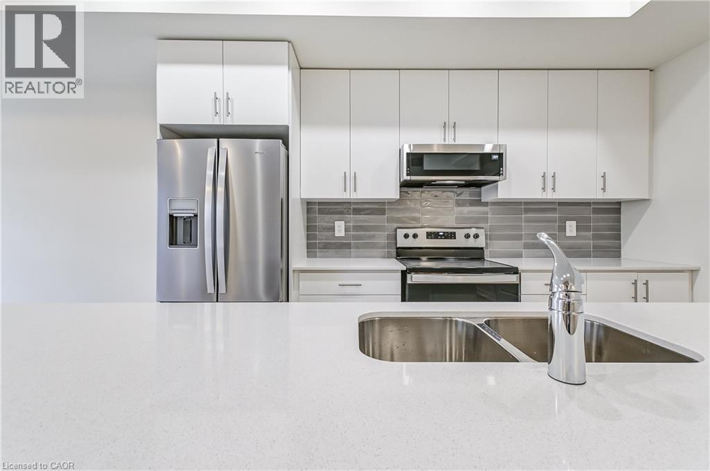 755 Omega Drive Unit# 202, Pickering, Ontario  L1V 0H1 - Photo 4 - 40782585