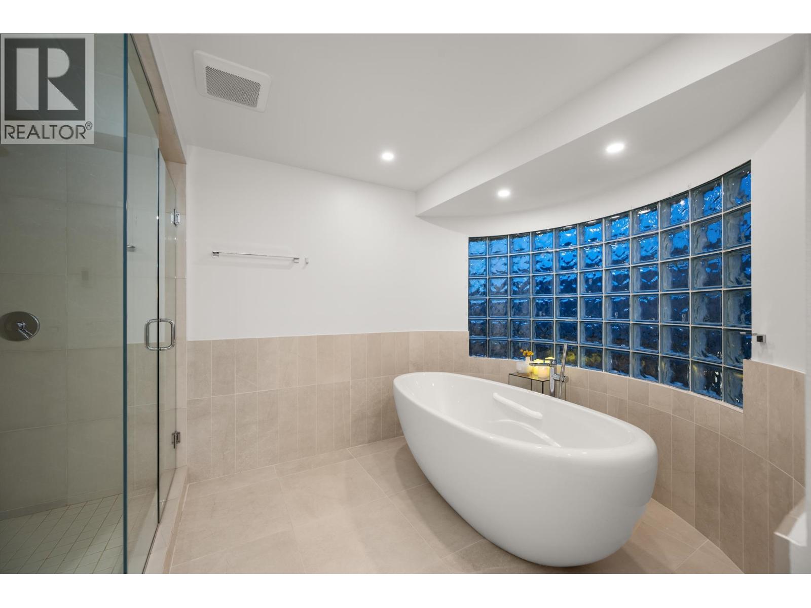 4863 Cambridge Street, Burnaby, British Columbia  V5C 1H9 - Photo 36 - R3073915