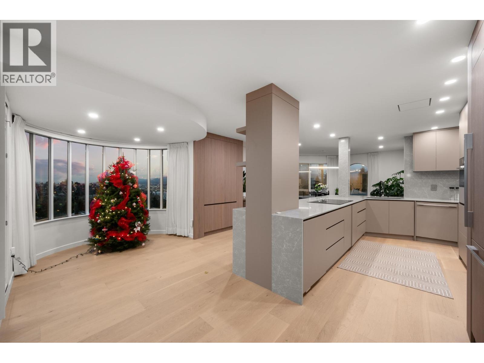 4863 Cambridge Street, Burnaby, British Columbia  V5C 1H9 - Photo 15 - R3073915