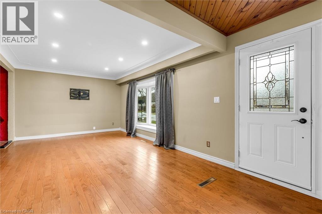 17 Marilyn Street, Grimsby, Ontario  L3M 1V3 - Photo 2 - 40794040