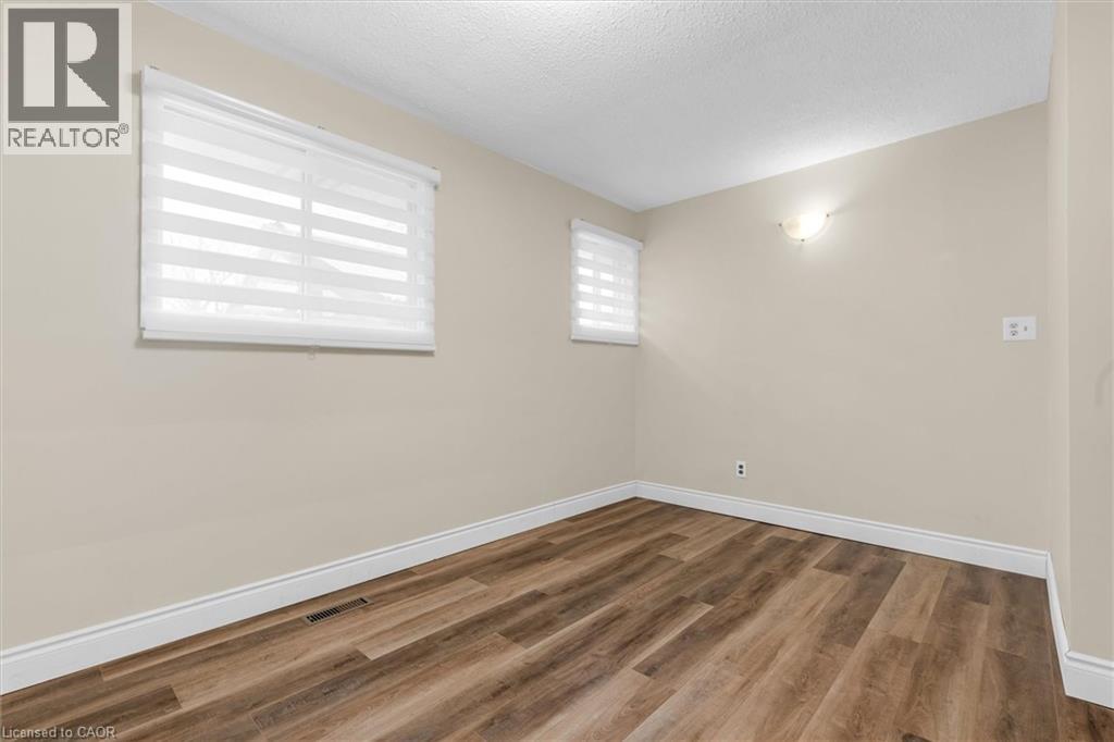 17 Marilyn Street, Grimsby, Ontario  L3M 1V3 - Photo 15 - 40794040