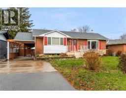 17 MARILYN Street, Grimsby, Ontario