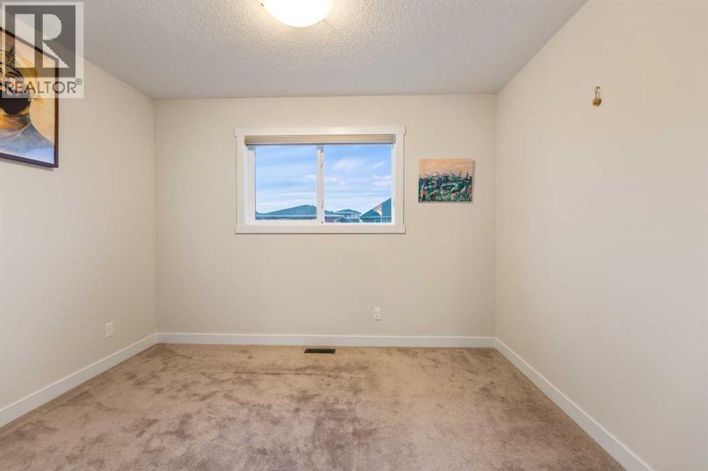 29 Saddlestone Link Ne, Calgary, Alberta  T3J 2B6 - Photo 20 - A2271665