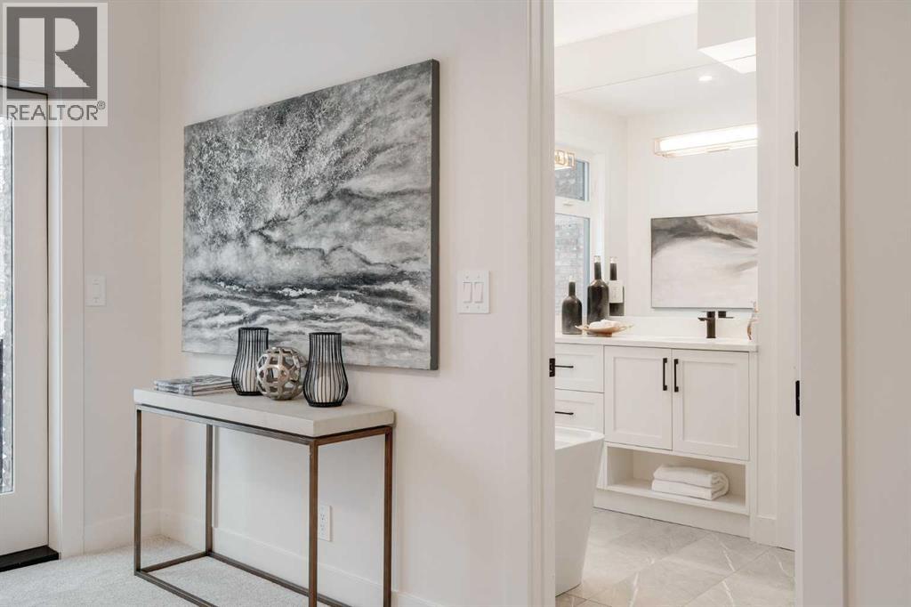 2810 35 Street Sw, Calgary, Alberta  T3E 2Y5 - Photo 24 - A2273397