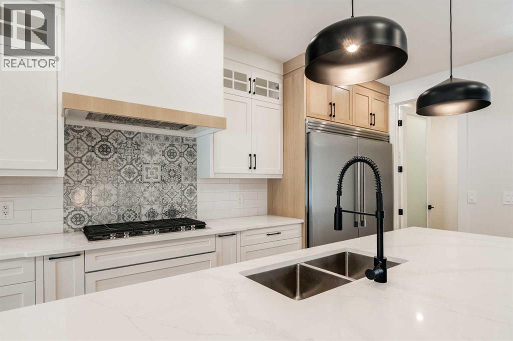 2812 35 Street Sw, Calgary, Alberta  T3E 2Y5 - Photo 9 - A2273424