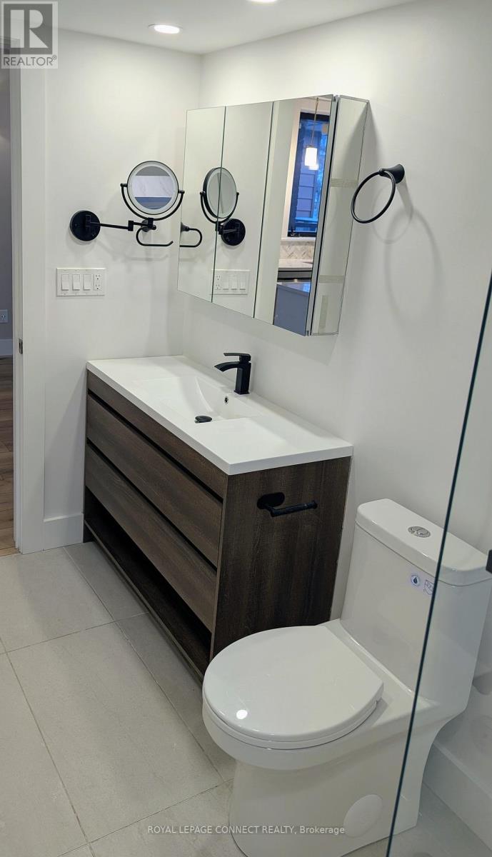 16 Rosemount Avenue, Toronto, Ontario  M6H 2M1 - Photo 37 - C12523794