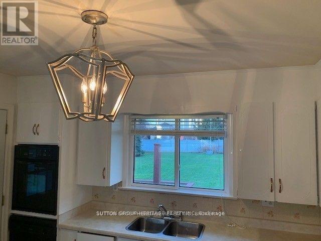 150 Winchester Road E, Whitby, Ontario  L1M 1X2 - Photo 10 - E12634878