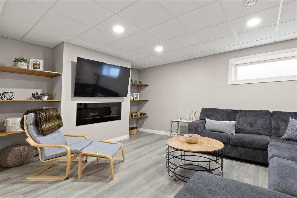 49 Alderwood Crescent, Steinbach, Manitoba  R5G 0S8 - Photo 20 - 202526216