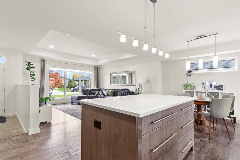 49 Alderwood Crescent, Steinbach, Manitoba  R5G 0S8 - Photo 8 - 202526216