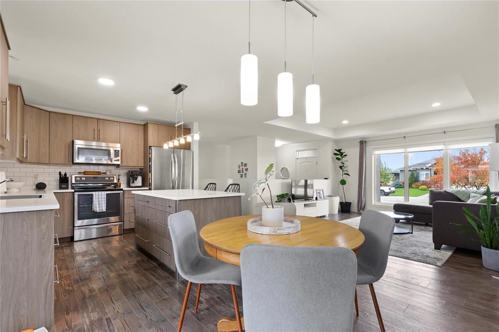 49 Alderwood Crescent, Steinbach, Manitoba  R5G 0S8 - Photo 10 - 202526216