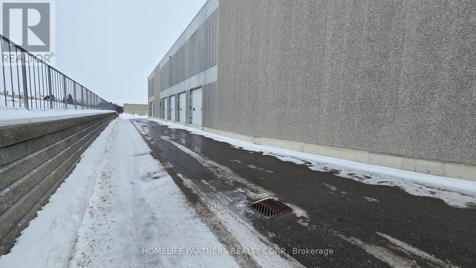 3 - 125 Engelhard Drive, Aurora, Ontario  L4G 3V1 - Photo 23 - N12634844