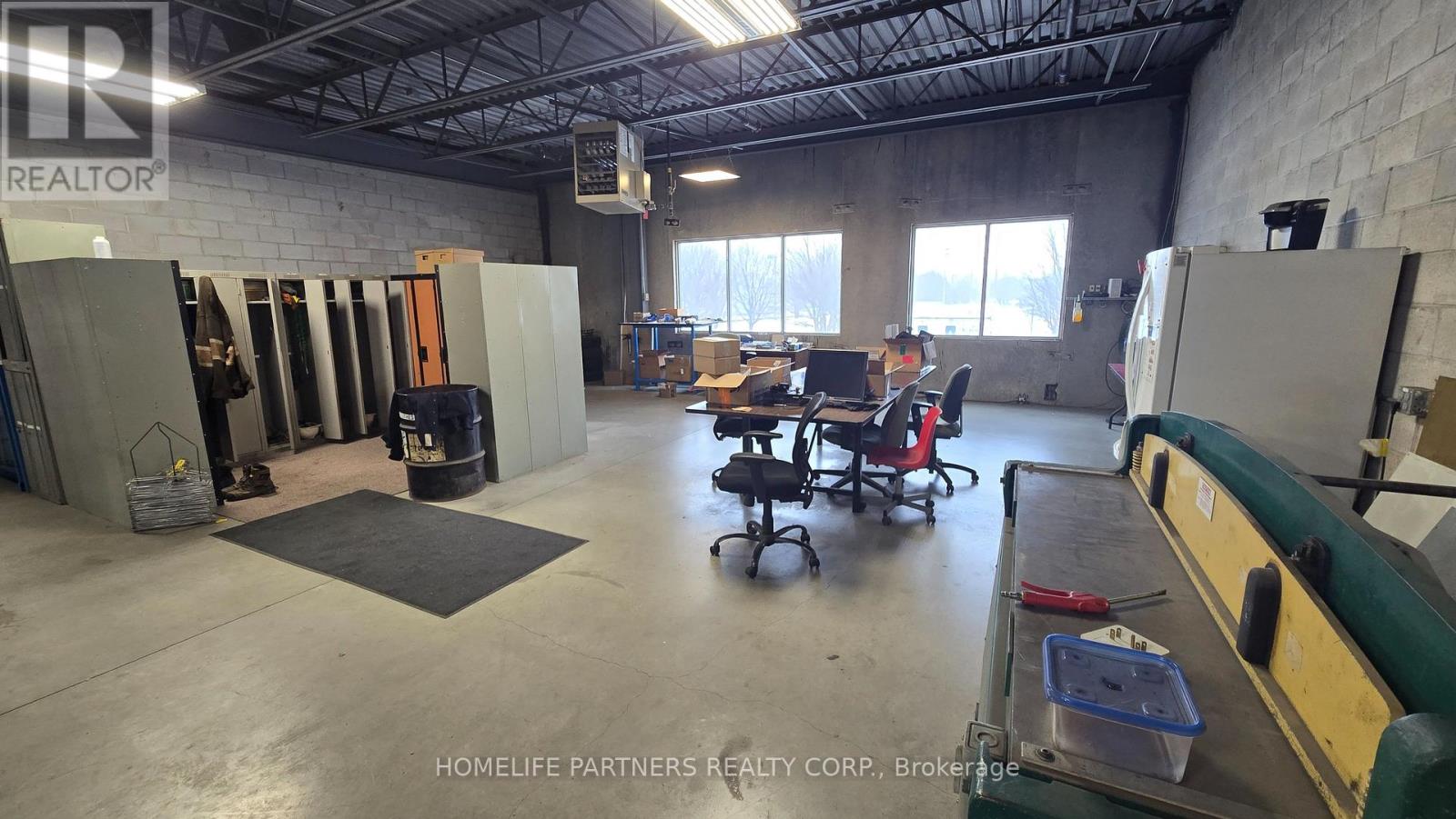 4 - 145 Industrial Parkway S, Aurora, Ontario  L4G 3V5 - Photo 16 - N12634846