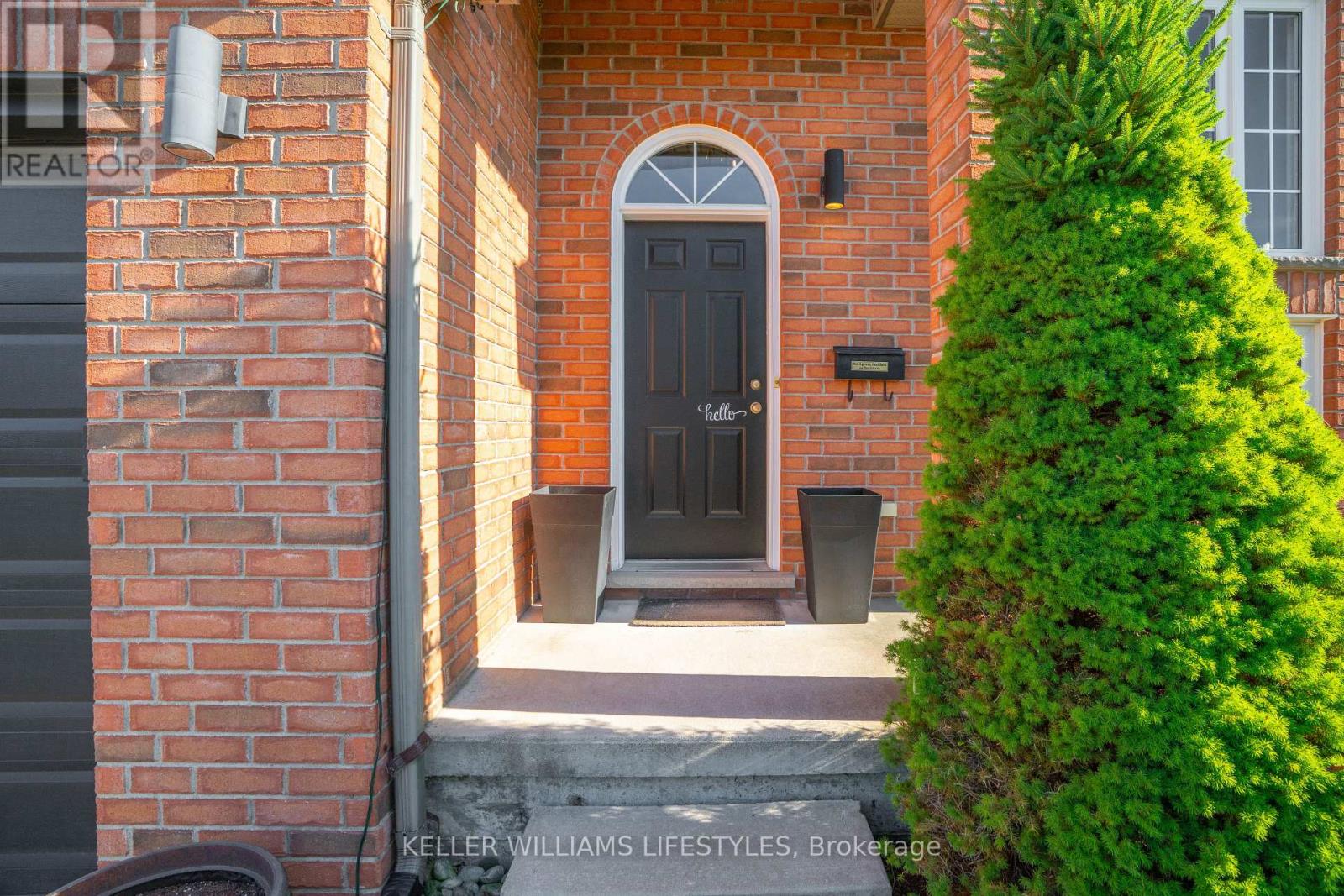 598 Harris Circle, Strathroy-Caradoc, Ontario  N7G 4H3 - Photo 10 - X12459681