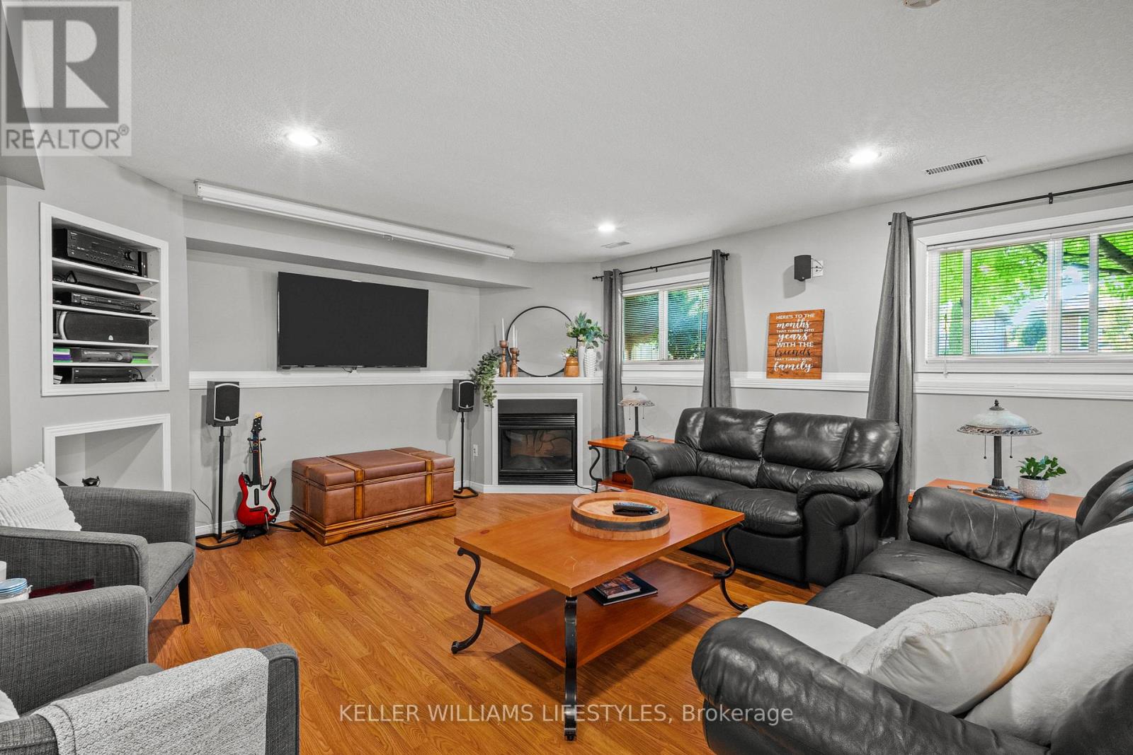 598 Harris Circle, Strathroy-Caradoc, Ontario  N7G 4H3 - Photo 32 - X12459681