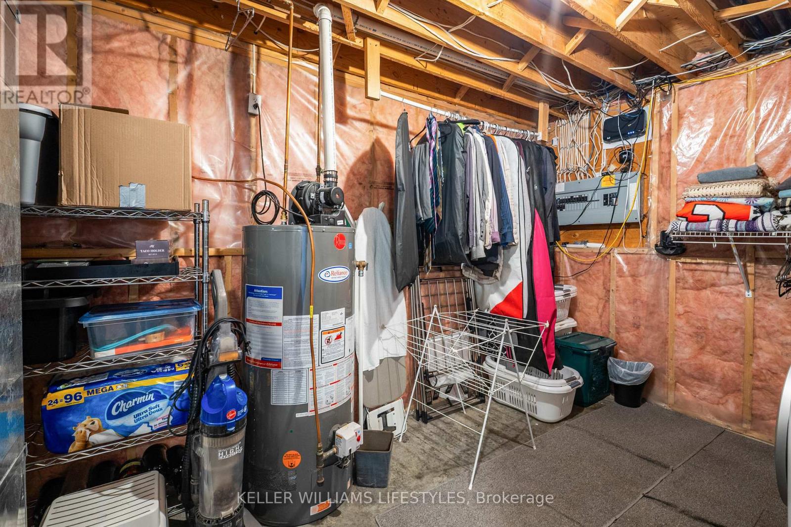 598 Harris Circle, Strathroy-Caradoc, Ontario  N7G 4H3 - Photo 37 - X12459681