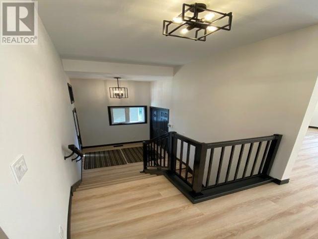 255 East Balfour St, Sault Ste. Marie, Ontario  P6C 1W9 - Photo 17 - SM253420