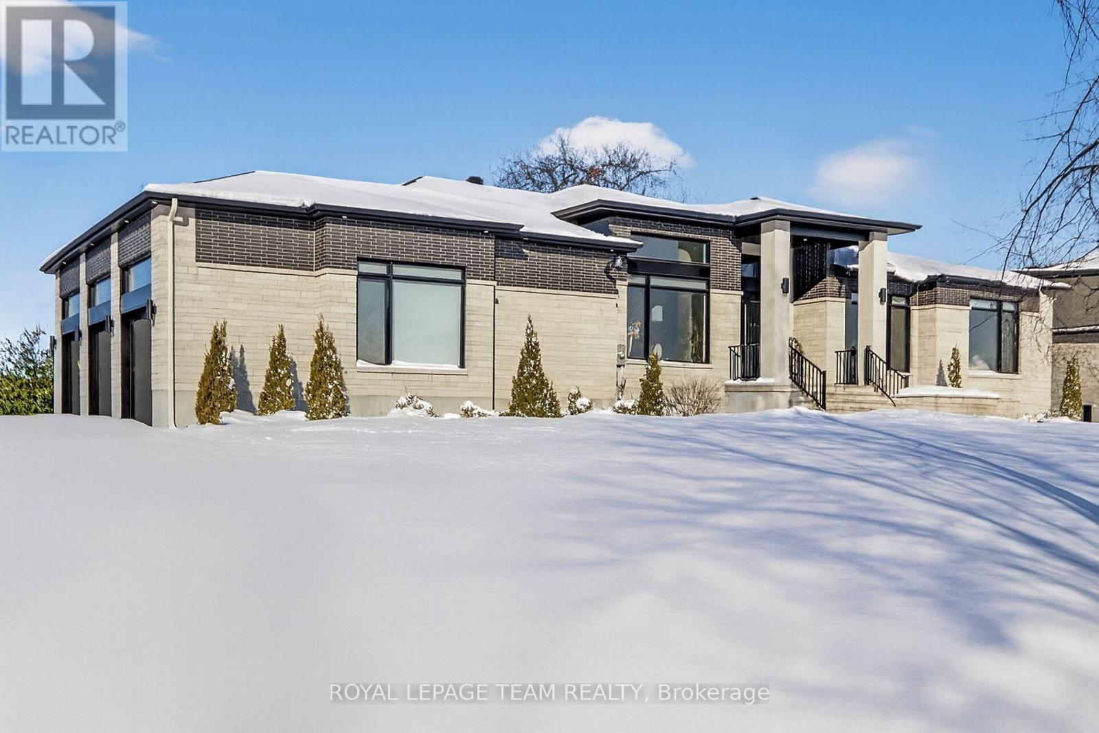 6865 Pebble Trail Way, Ottawa, Ontario  K4P 0C4 - Photo 2 - X12588006