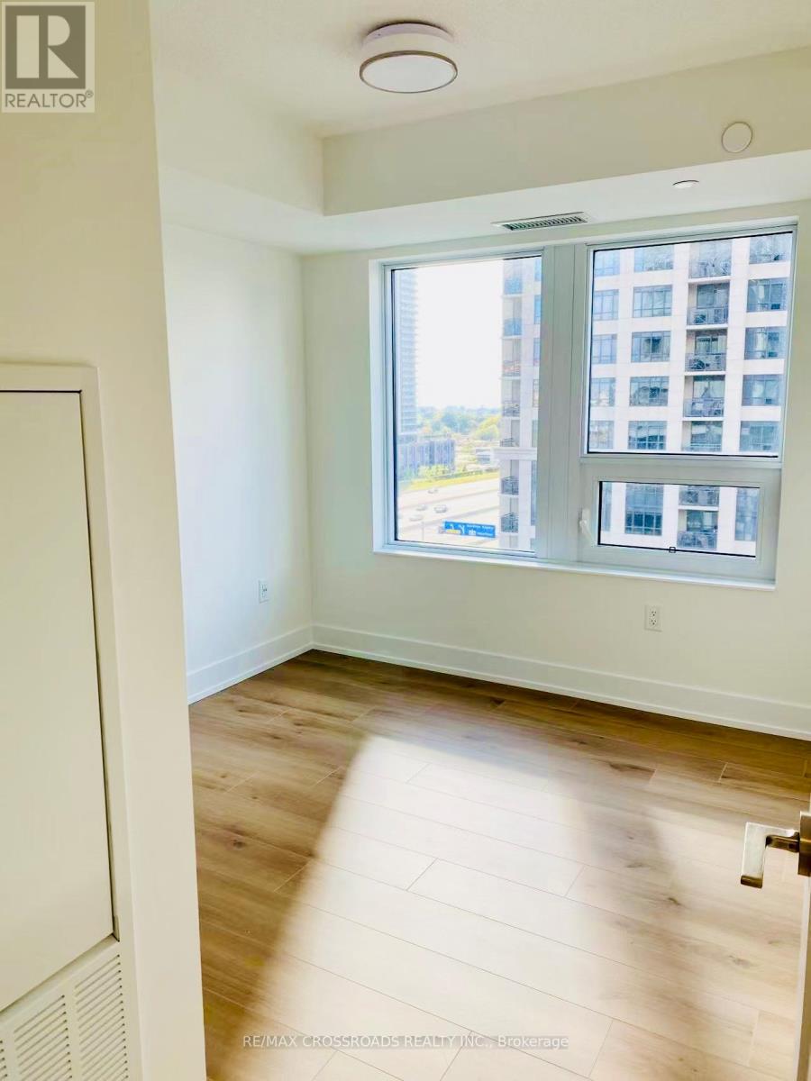 802 - 10 Eva Road, Toronto, Ontario  M9C 0B3 - Photo 11 - W12634832