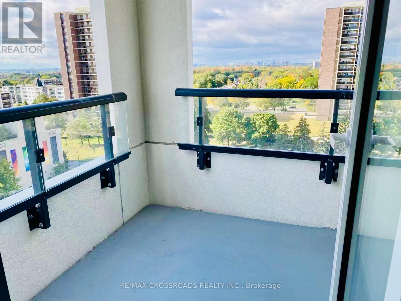 802 - 10 Eva Road, Toronto, Ontario  M9C 0B3 - Photo 15 - W12634832