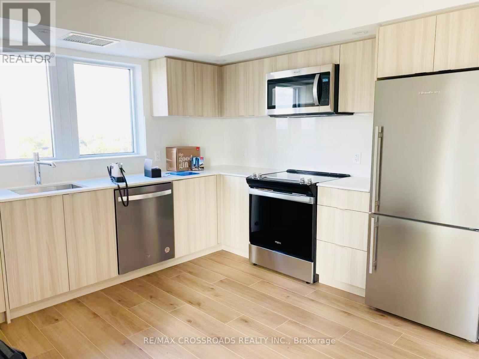 802 - 10 Eva Road, Toronto, Ontario  M9C 0B3 - Photo 6 - W12634832