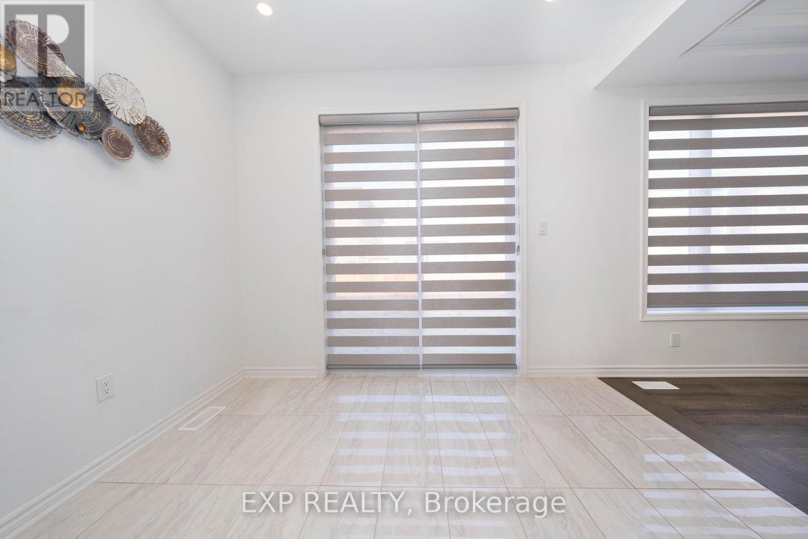 558 Kennedy Circle W, Milton, Ontario  L9E 1P9 - Photo 14 - W12634886