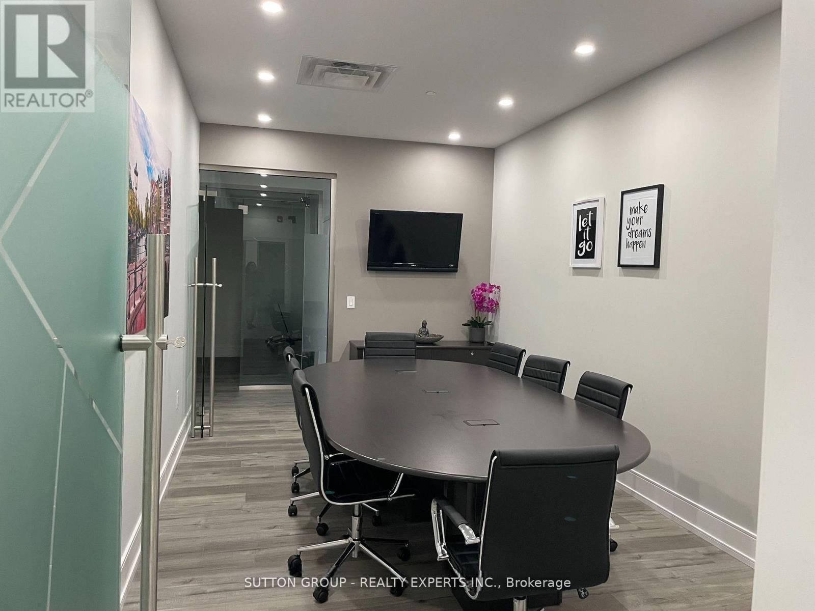 Unit 215  Room#10 - 9300 Goreway Drive, Brampton, Ontario  L6P 4N1 - Photo 4 - W12634896