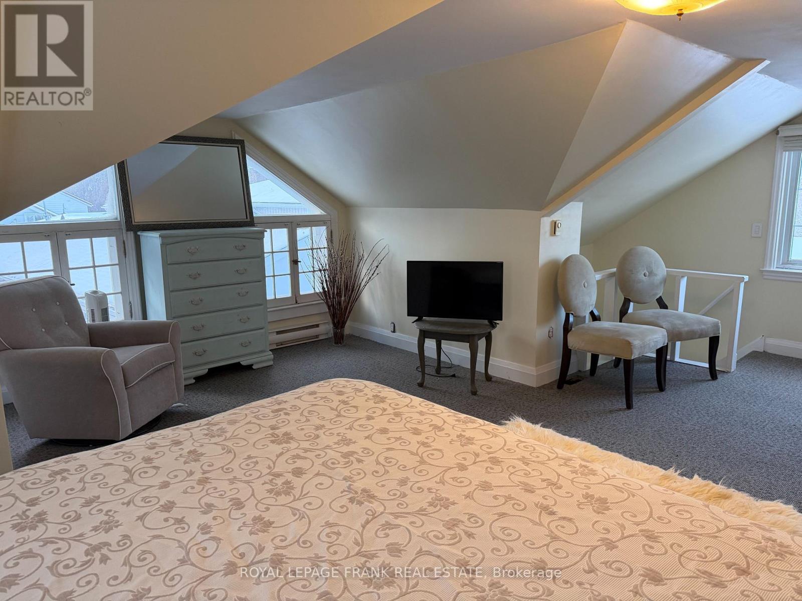 246 Lake Street, Cobourg, Ontario K9A 1R5 - Photo 25 - X12634950