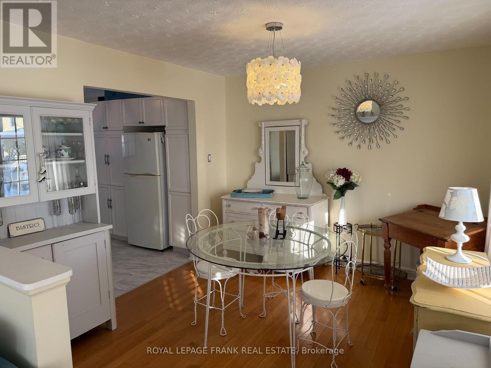 246 Lake Street, Cobourg, Ontario K9A 1R5 - Photo 9 - X12634950