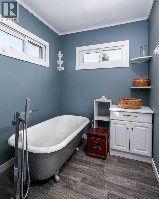 2 2nd Street E, Rosalind, Alberta  T0B 3Y0 - Photo 21 - A2263182