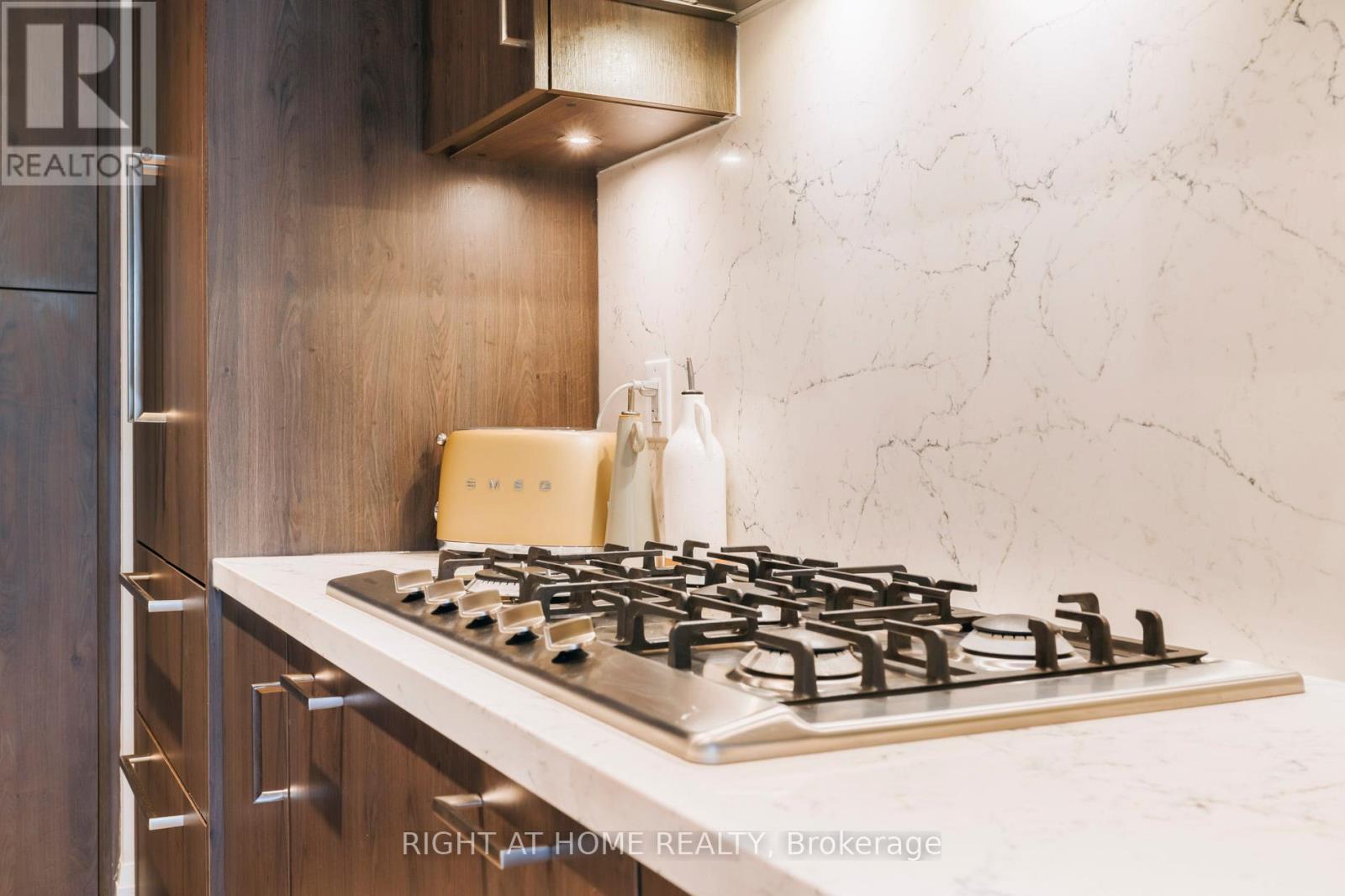 410 - 280 Howland Avenue, Toronto, Ontario  M5R 0C3 - Photo 10 - C12505708