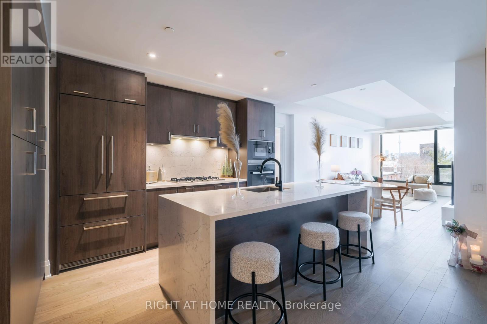 410 - 280 Howland Avenue, Toronto, Ontario  M5R 0C3 - Photo 8 - C12505708